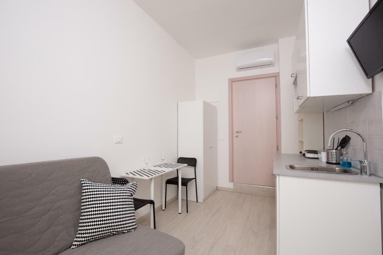 Rimini Youth Apartment Экстерьер фото