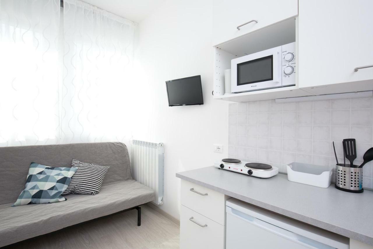 Rimini Youth Apartment Экстерьер фото